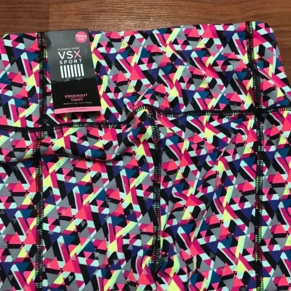 Victoria Secret Geo Knockout Leggings, XS - Picture 9 of 10